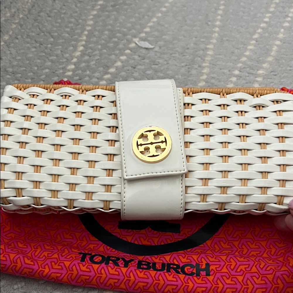 Tory Burch White/Cream and Tan Woven Clutch